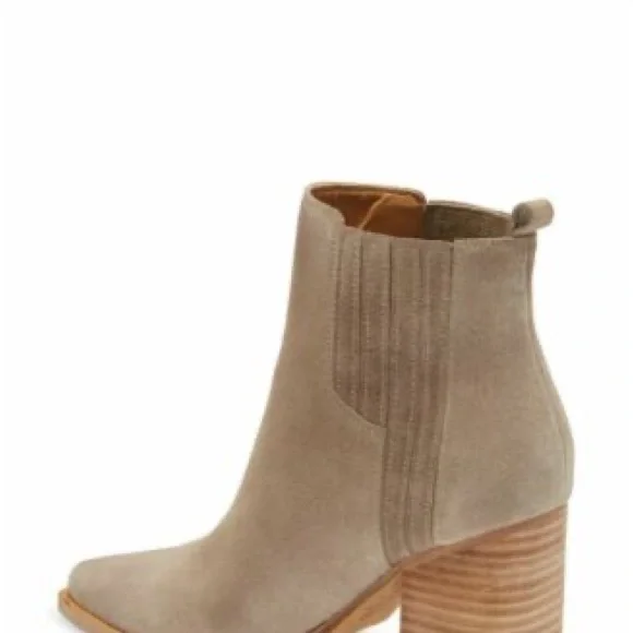 Marc Fisher Oshay Boots - Picture 4 of 11